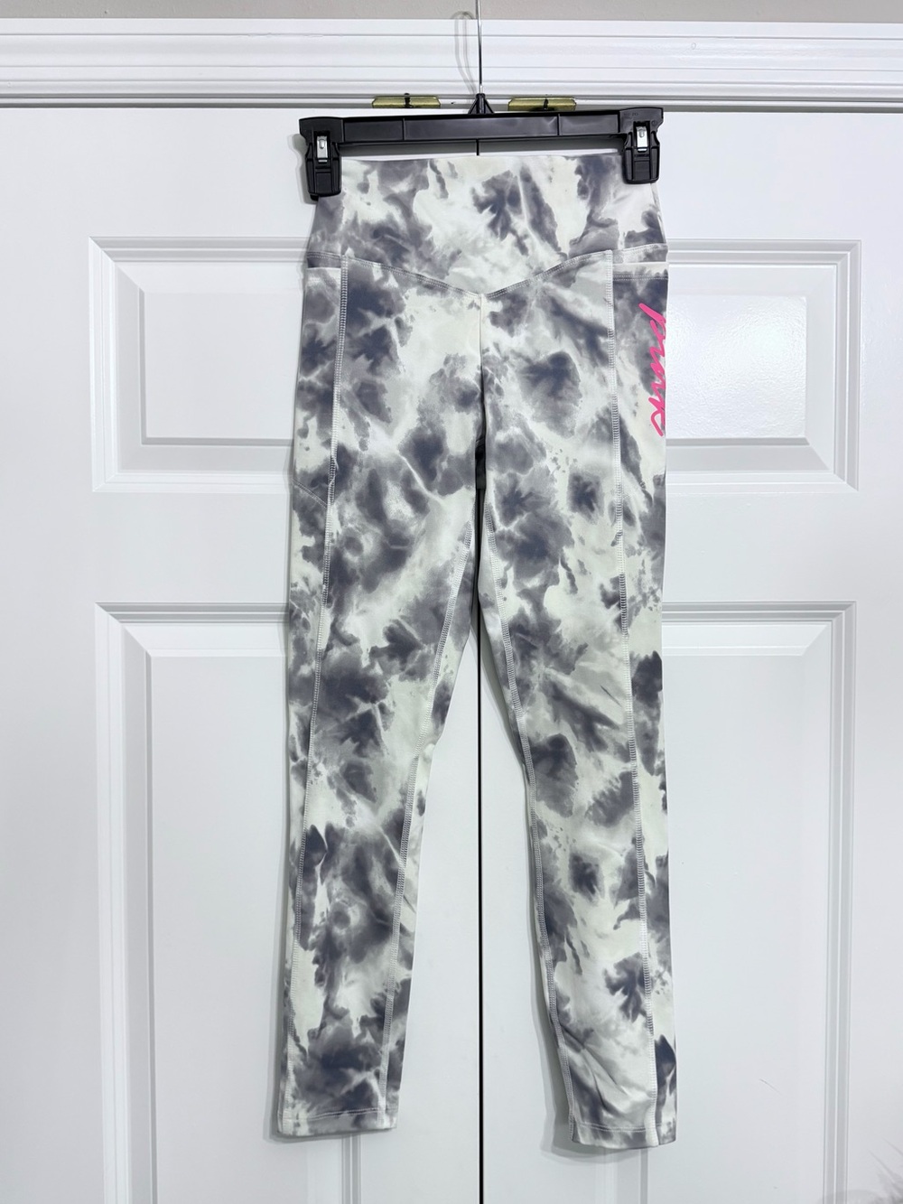 Victoria’s Secret PINK Ultimate Legging